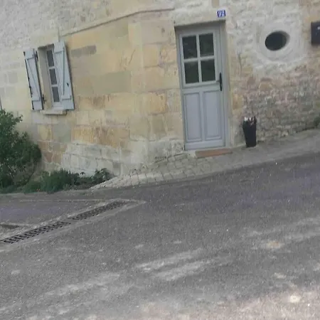 Petite Maison De Caractere